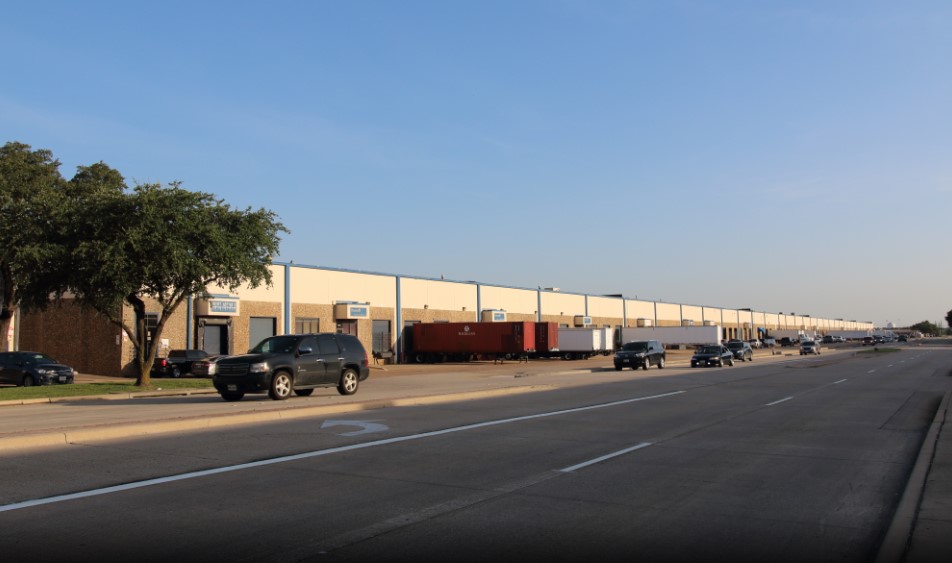 Conveniently Situated Property in Carrollton